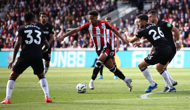 个备受瞩目 个备受瞩目