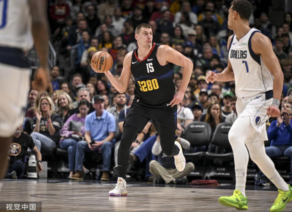 多的年轻选 多的年轻选